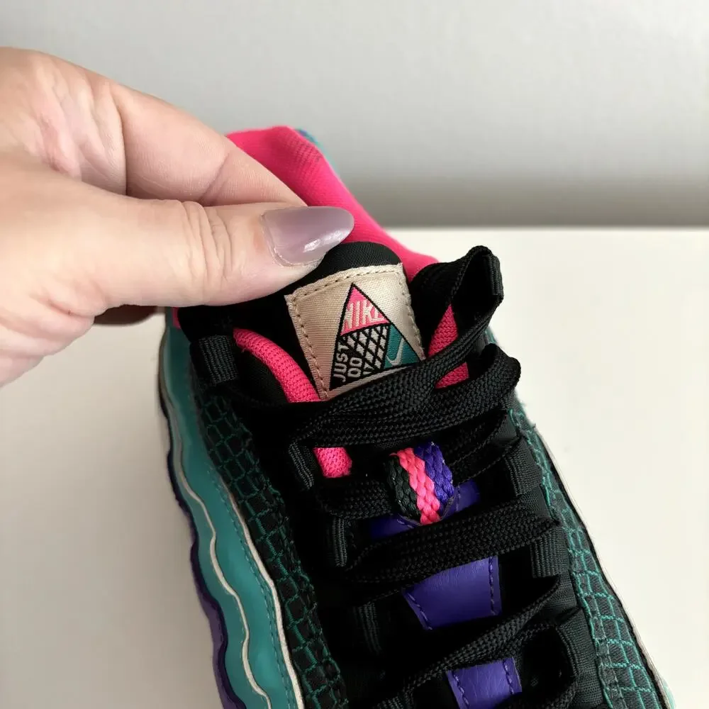 Nike Air Max 95 Youth Size 7 Sneakers Green Cabana Hyper Grape Kids Shoes 7Y